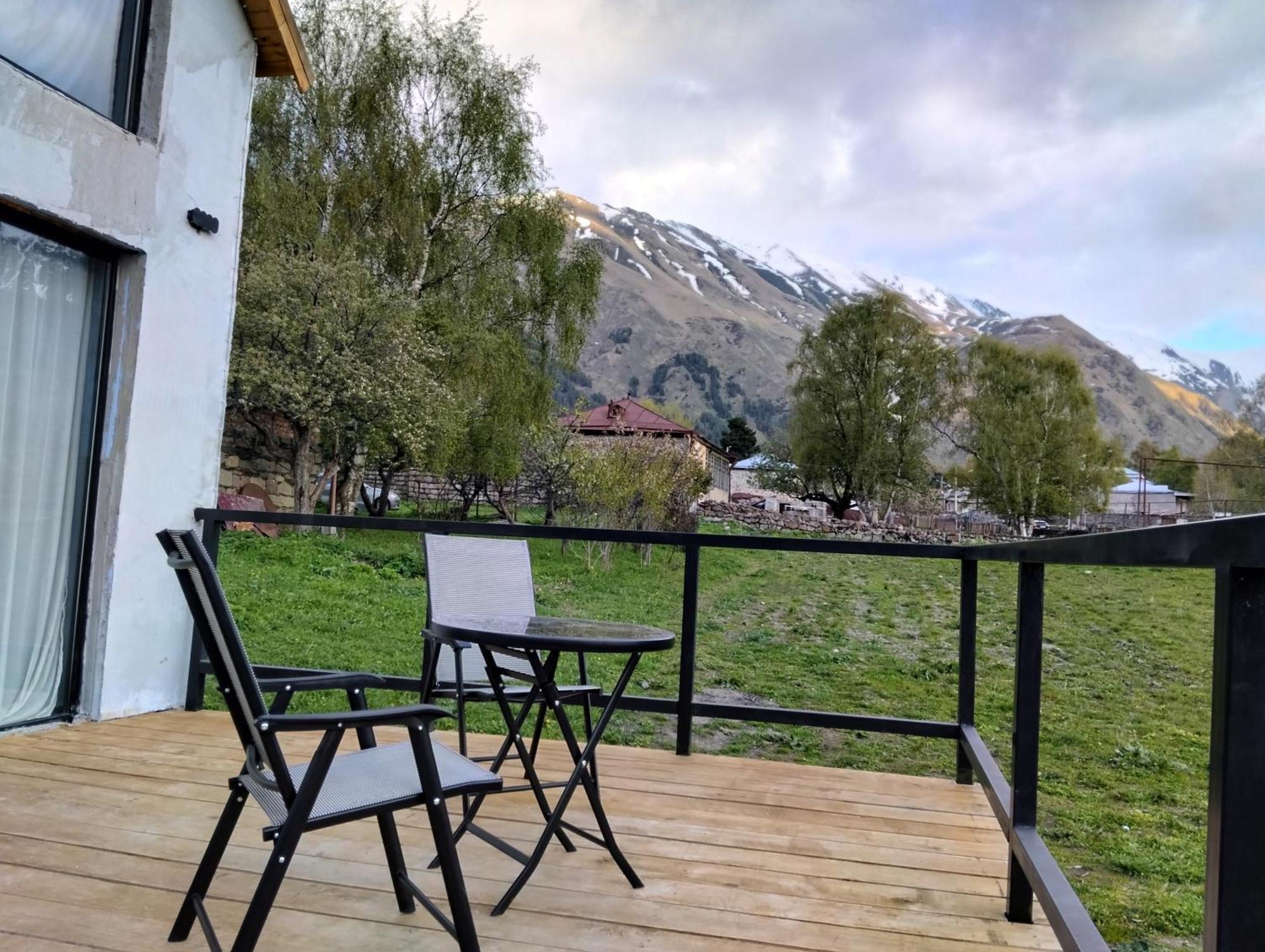 Kazbegi Cottage Memo Exteriör bild